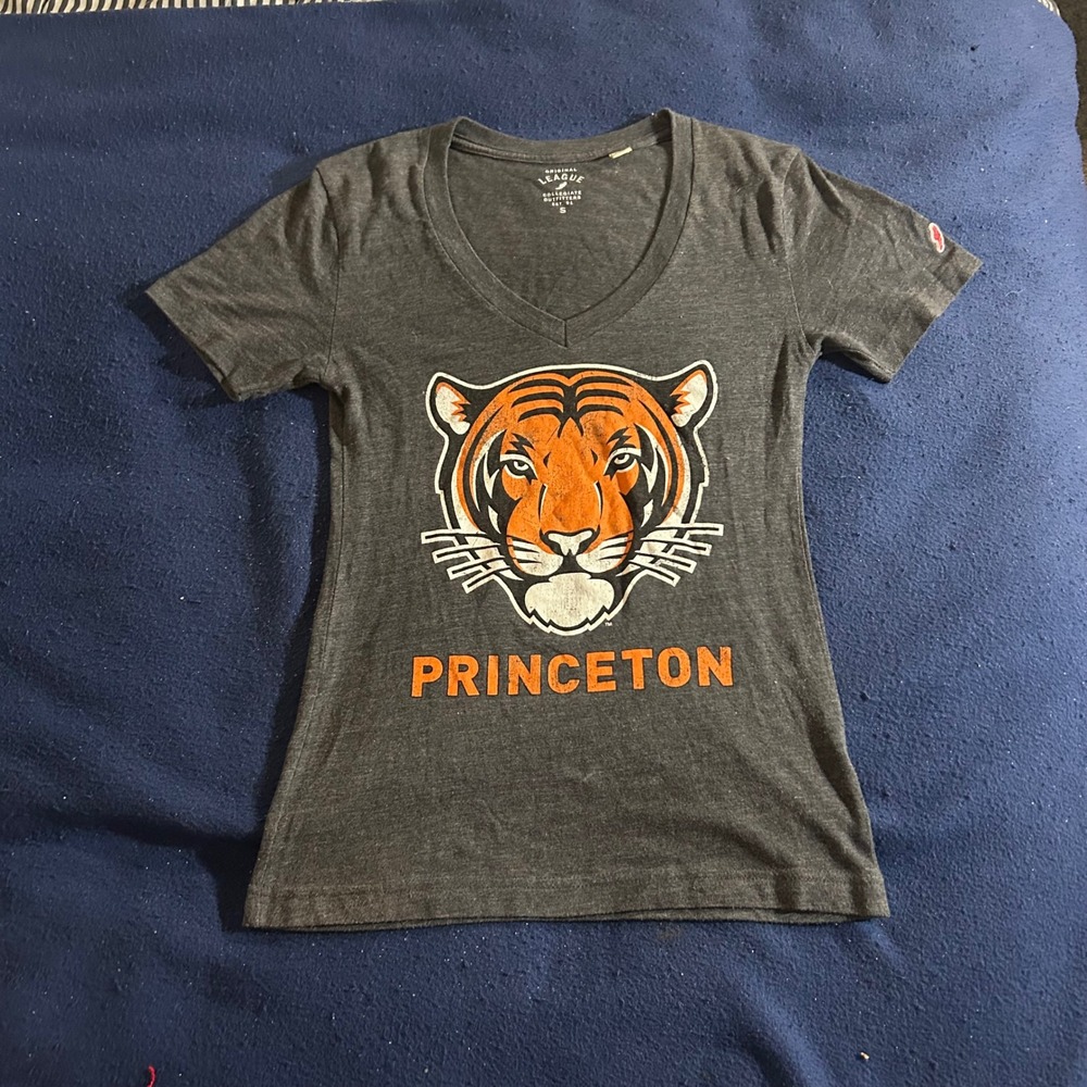League Princeton University Tigers V-Neck T-Shirt Charcoal Grey Small